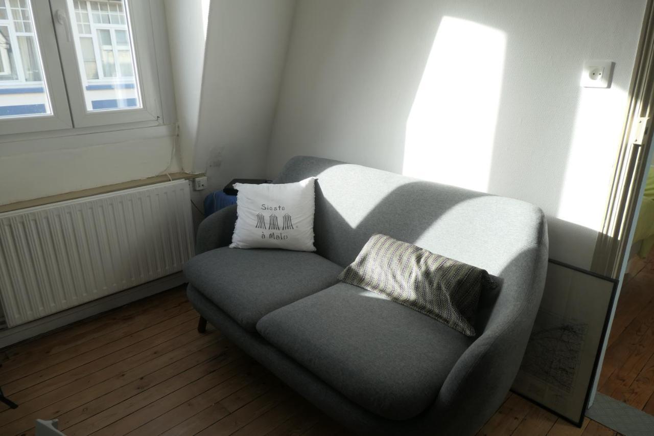 - Leopold A Malo Apartment